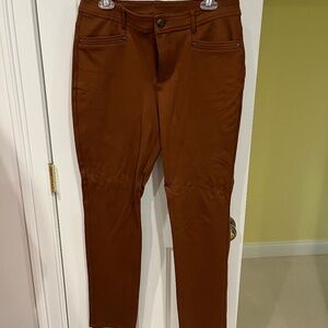 Christopher and Banks size 10 pants